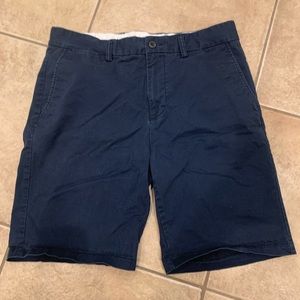Old Navy Ultimate Slim Men’s shorts Size:33